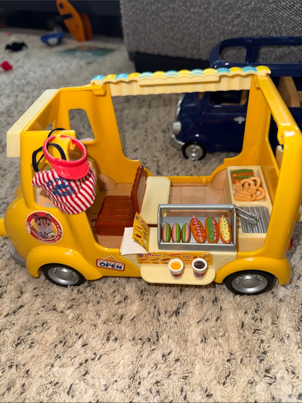 Calico Critters - Picture 14 of 16